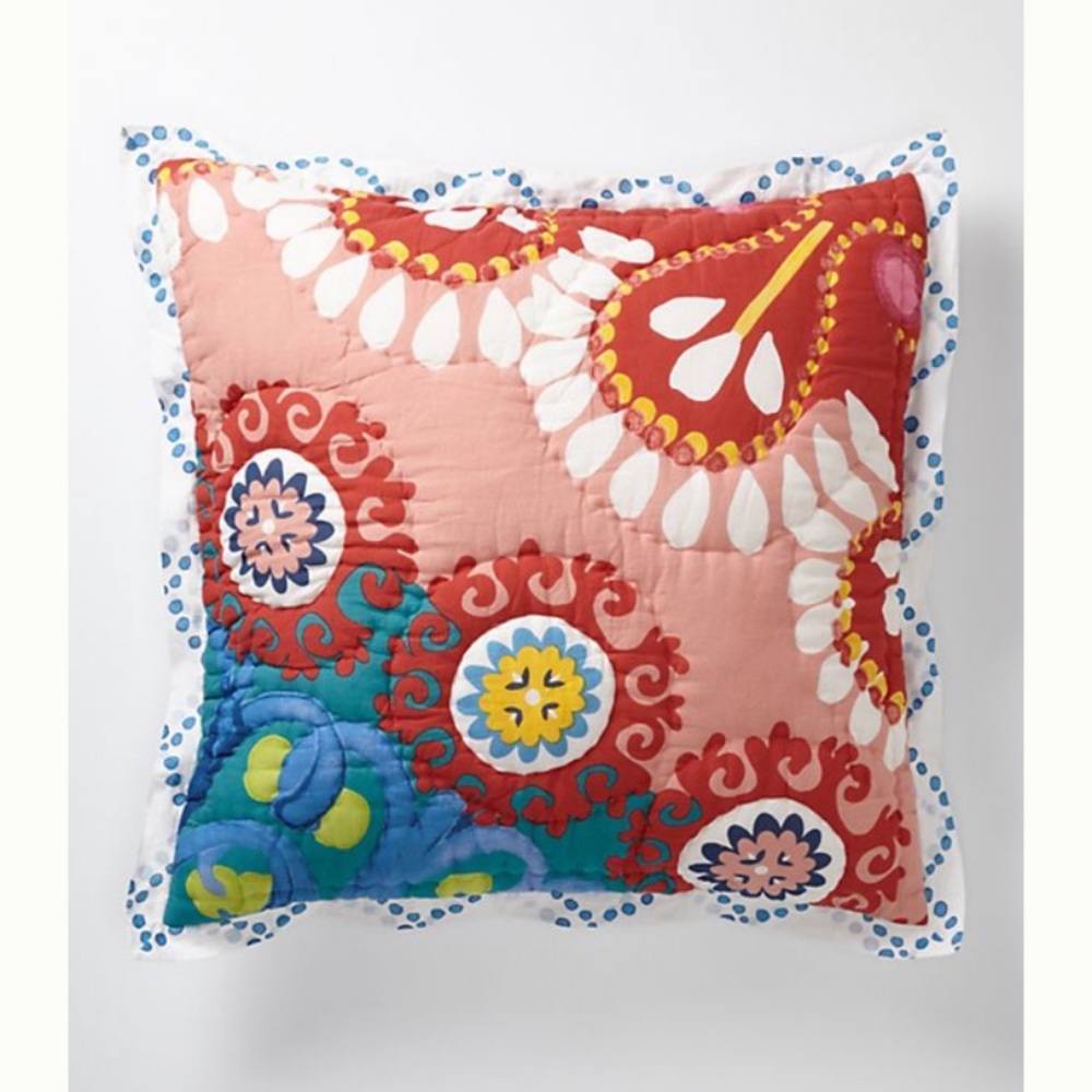 Anthropologie Tahla Queen Set with Shams+ Squares - Picture 7 of 8